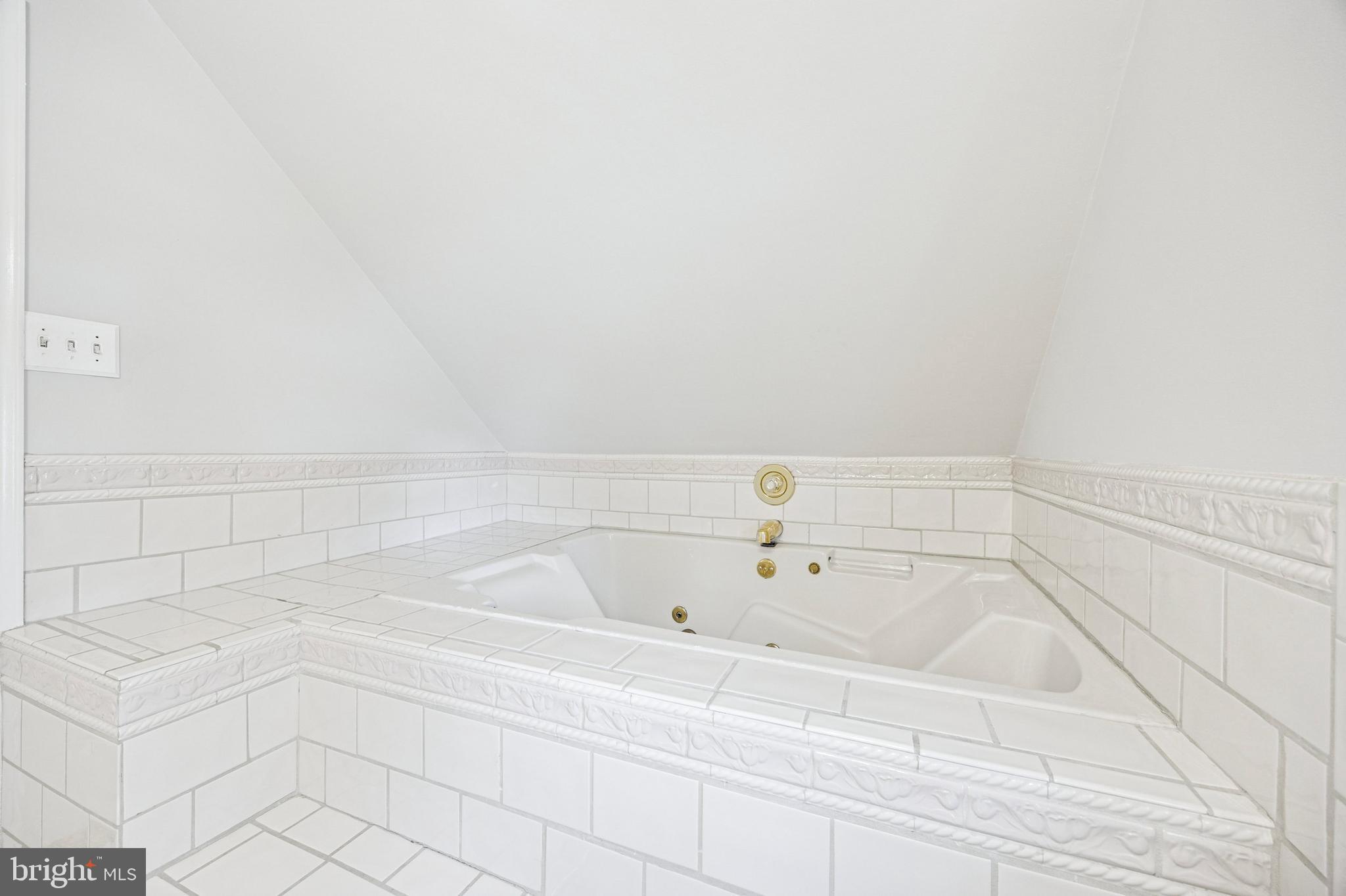 507 East Ridley Avenue Ridley Park, PA 19078 - Photo 15 of 18