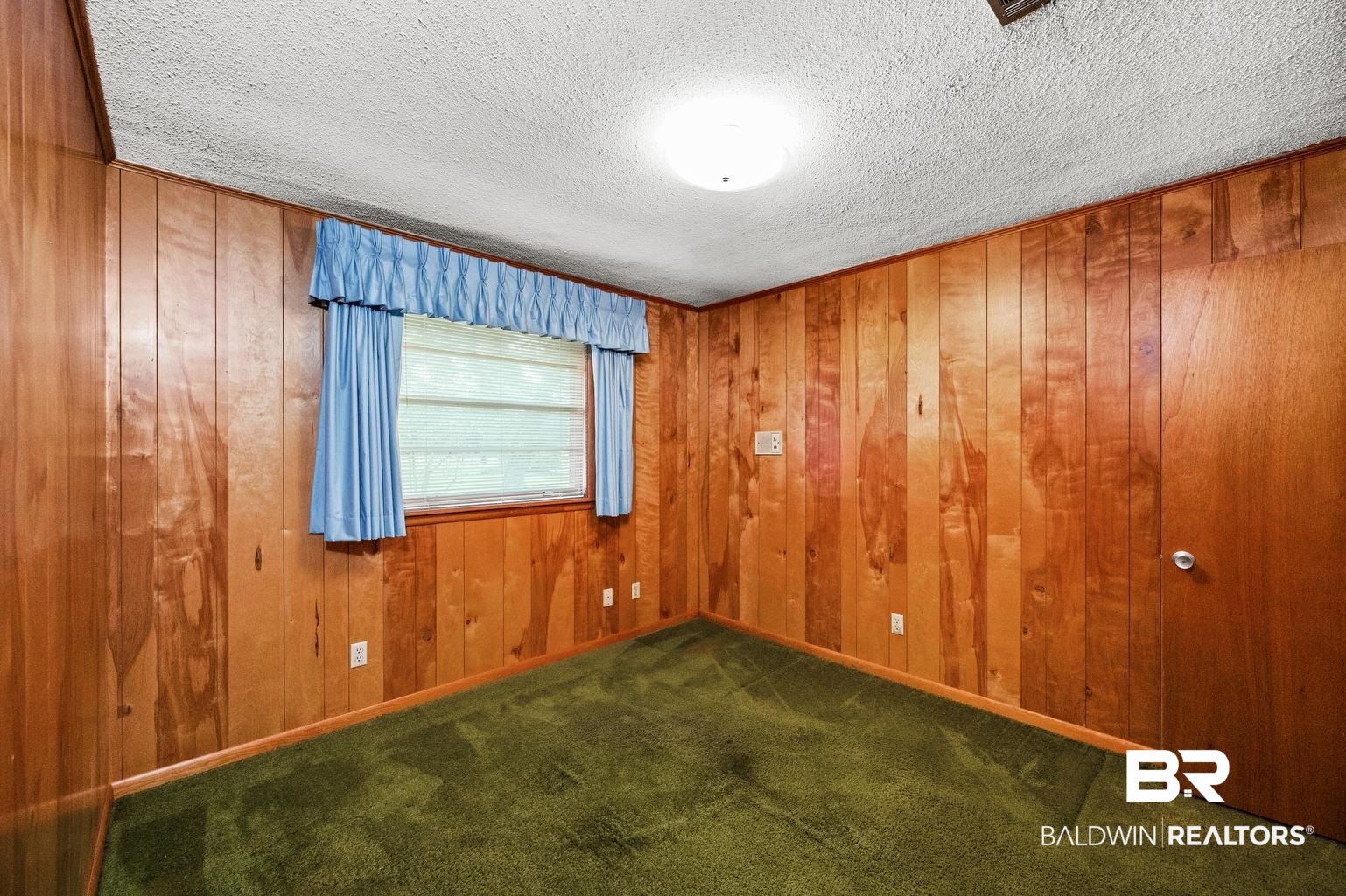 9699 Soldier Creek Road Lillian, AL 36549 - Photo 26 of 50 2nd Bedroom