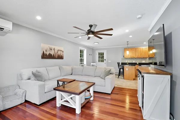 $365,000 | 13 Juanita Avenue, Unit A, Raymond, NH 03077