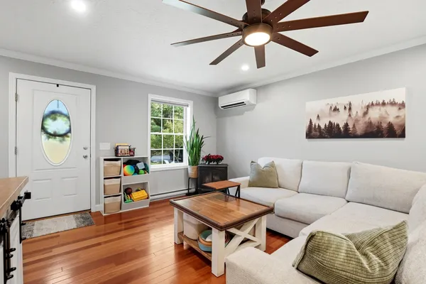 $365,000 | 13 Juanita Avenue, Unit A, Raymond, NH 03077