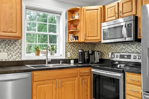 $365,000 | 13 Juanita Avenue, Unit A, Raymond, NH 03077