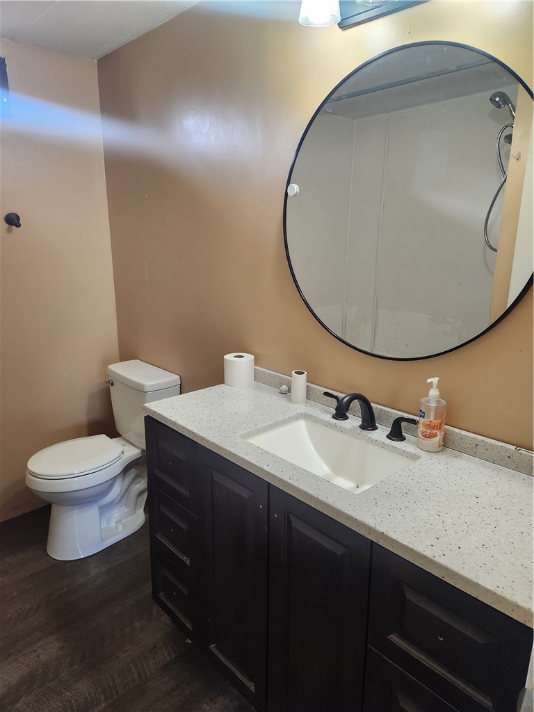 211 Spring Run Manchester, NY 14432 - Photo 8 of 13 Primary Bathroom