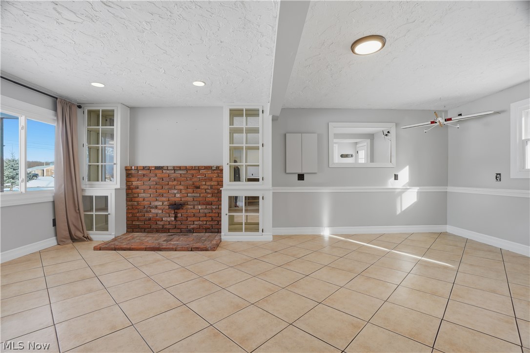 15791 Madison Road Middlefield, OH 44062 - Photo 7 of 42