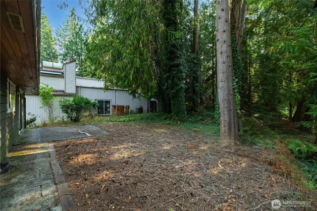 $1,799,000 | 2915 West Lake Sammamish Parkway Northeast, Redmond, WA 98052