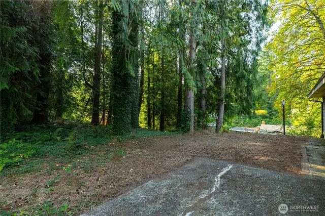 $1,799,000 | 2915 West Lake Sammamish Parkway Northeast, Redmond, WA 98052