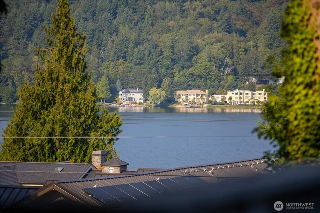 a view of an outdoor space and a yard