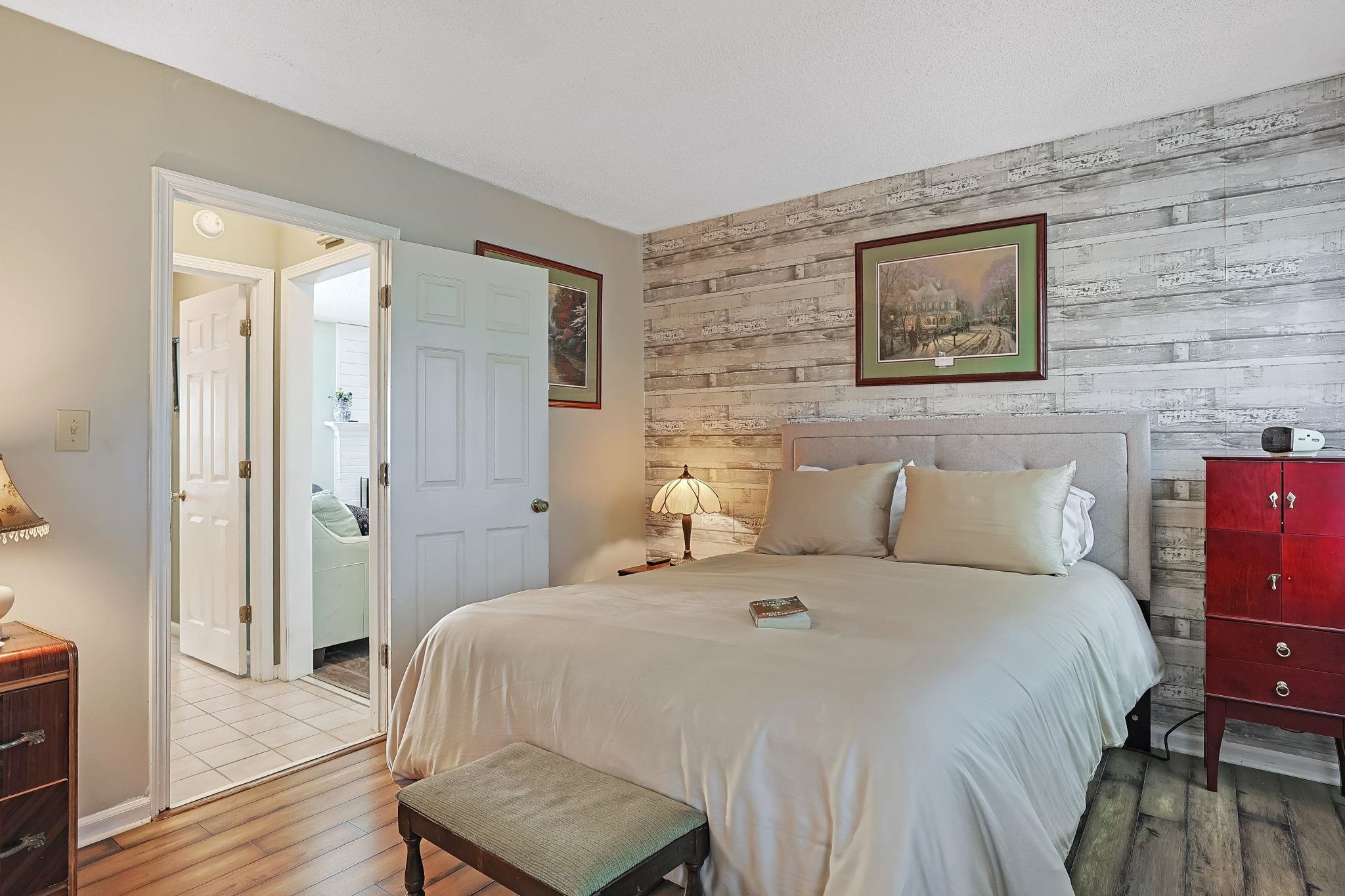 145 Woodlake Drive Murrells Inlet, SC 29576 - Photo 13 of 38