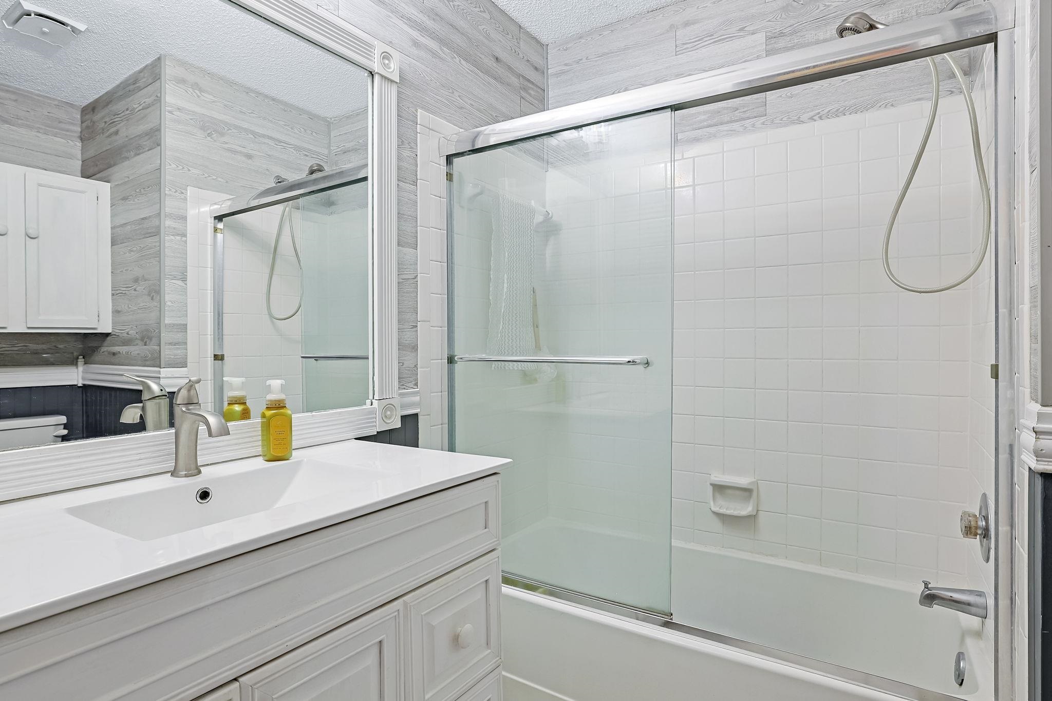 145 Woodlake Drive Murrells Inlet, SC 29576 - Photo 14 of 38