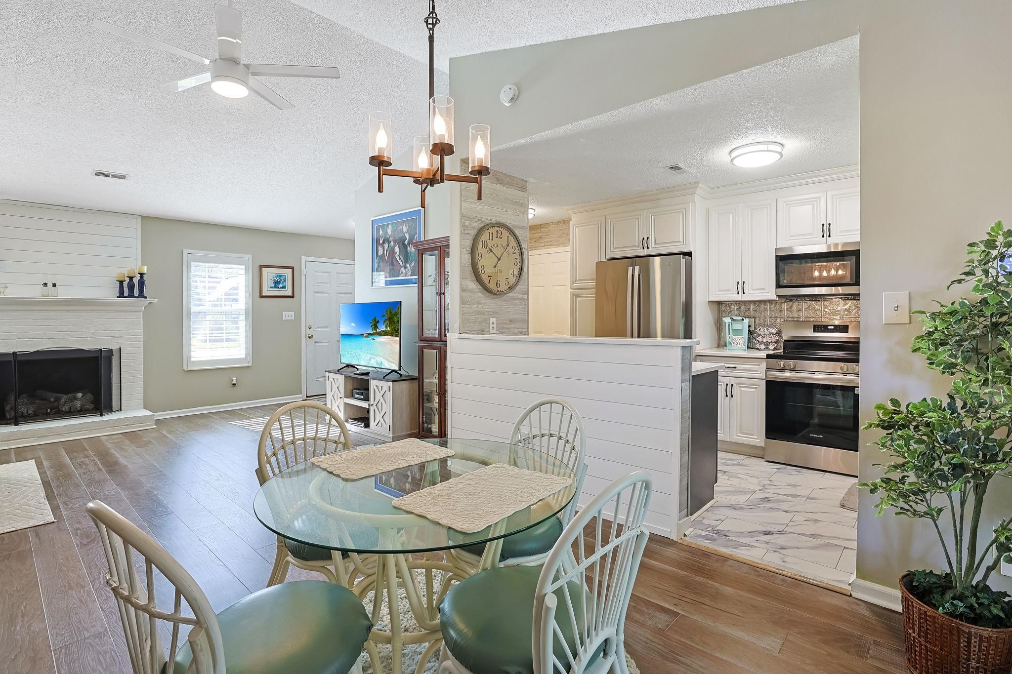 145 Woodlake Drive Murrells Inlet, SC 29576 - Photo 7 of 38