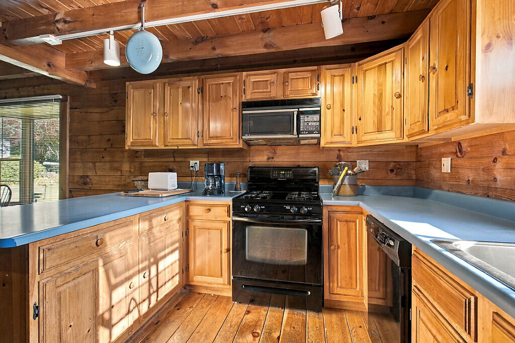216 Winthrop Center Road Winthrop, ME 04364 - Photo 17 of 89 39_BP5A2838_DxO_mls
