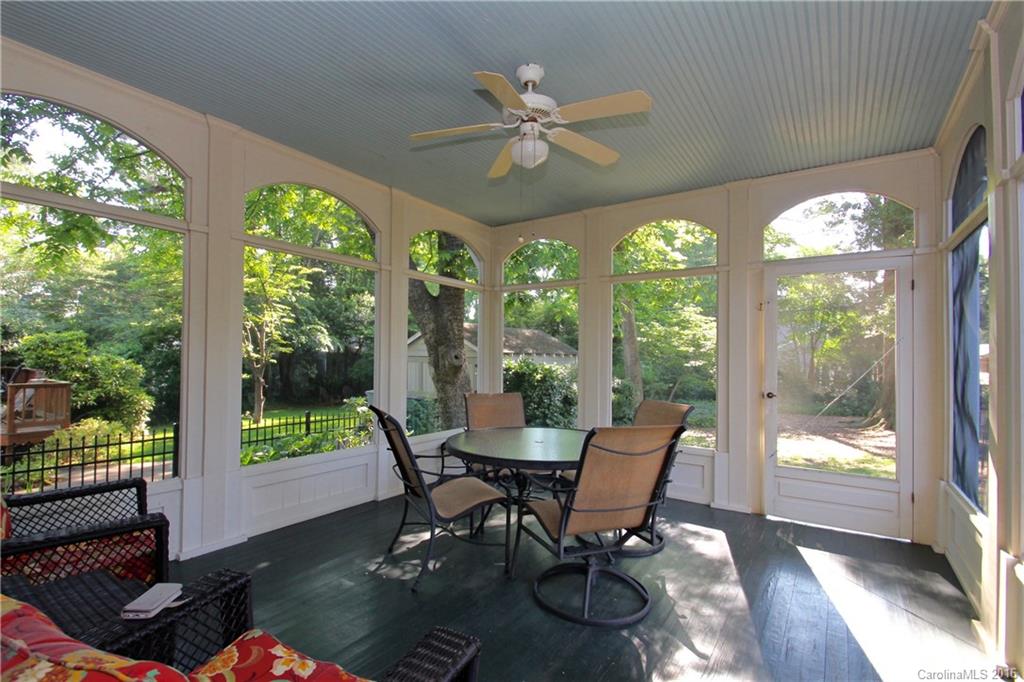 1922 Club Road Charlotte, NC 28205 - Photo 3 of 15 Gallery Image 3