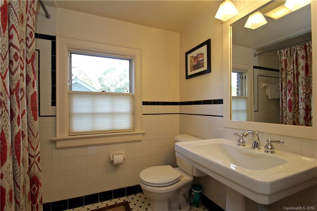 1922 Club Road Charlotte, NC 28205 - Photo 10 of 15 Gallery Image 10