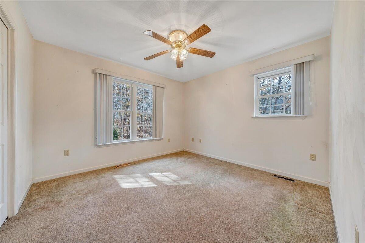 2161 Flint Hill Road Moneta, VA 24121 - Photo 18 of 50 17-MIB02480
