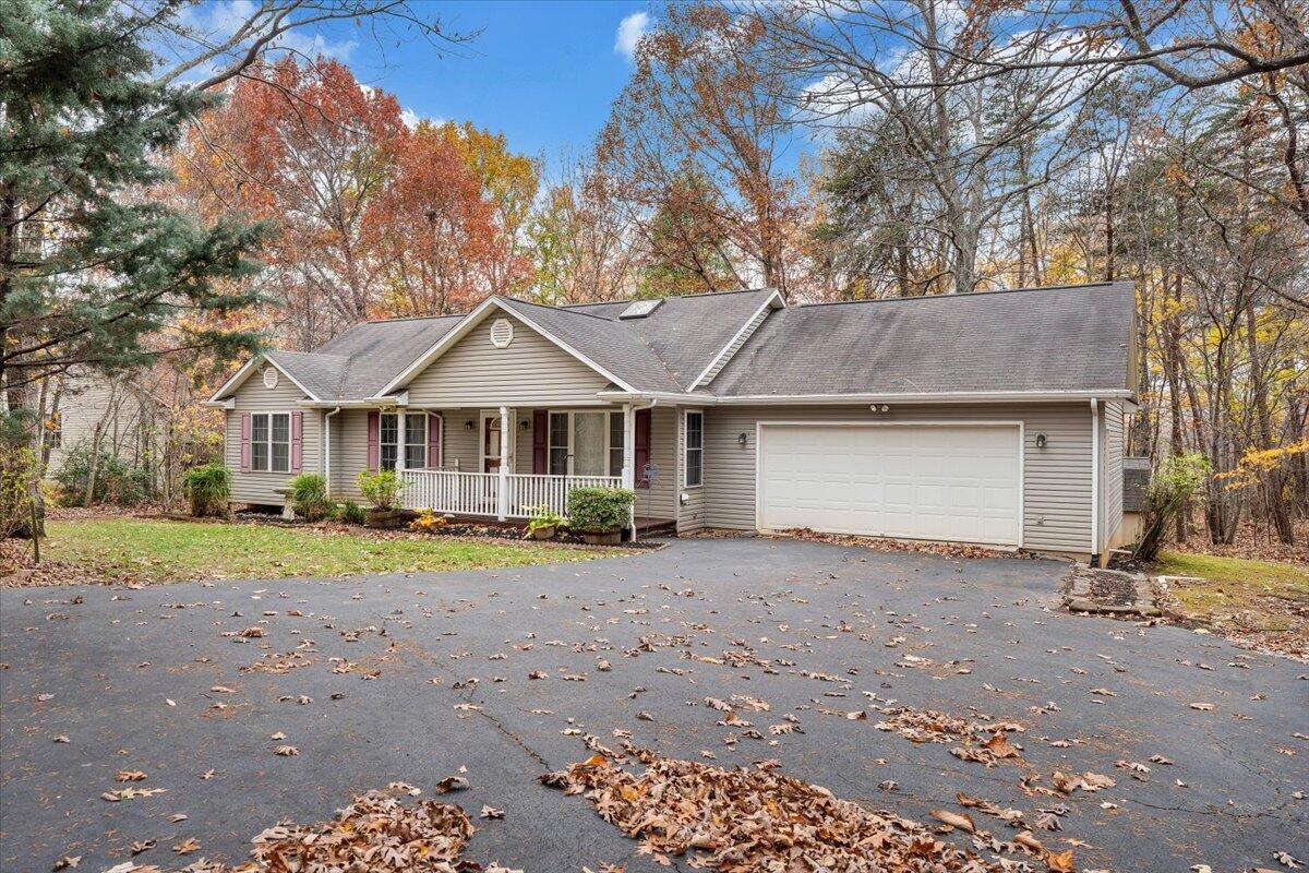 2161 Flint Hill Road Moneta, VA 24121 - Photo 27 of 50 26-MIB07055