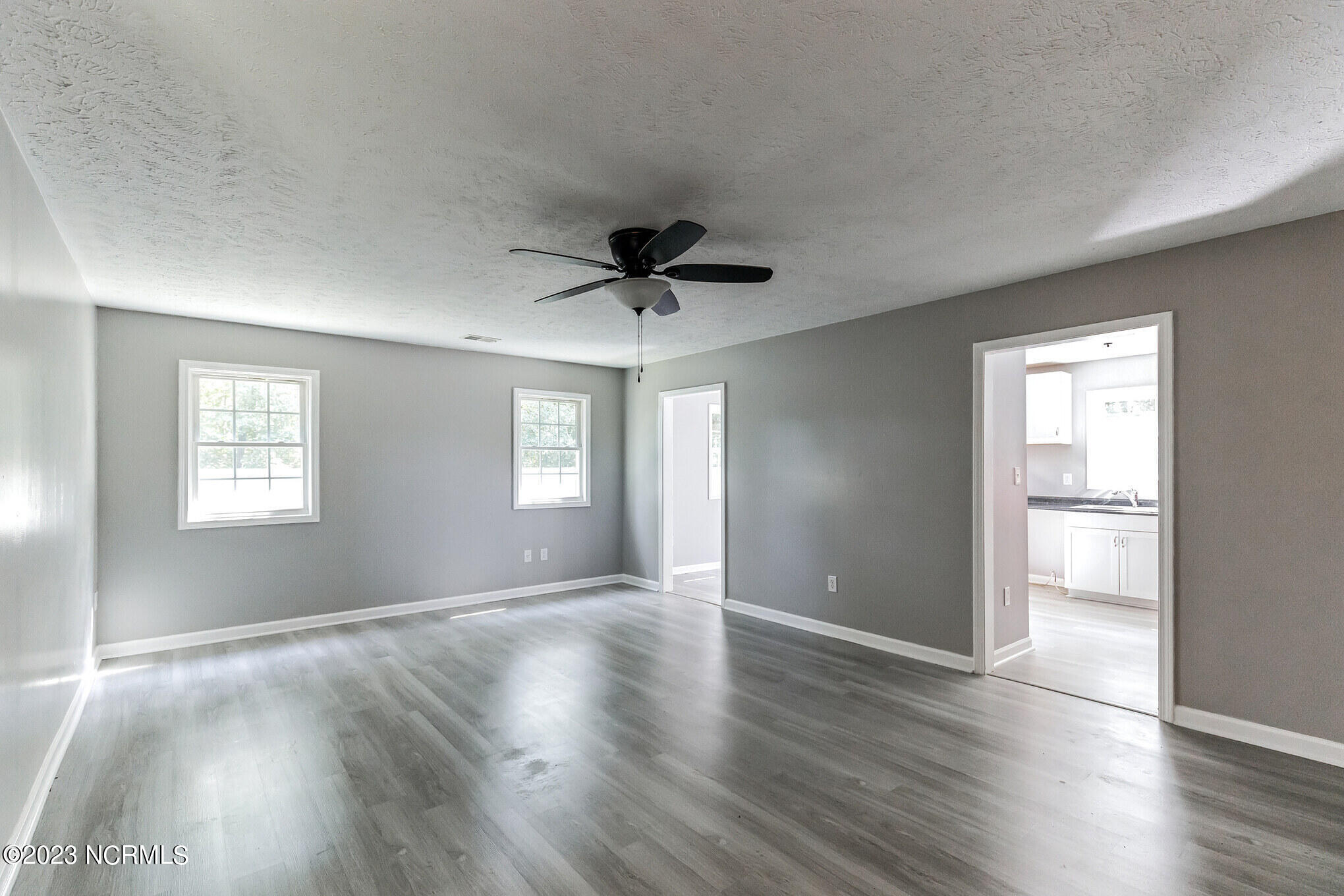 3763 Waycross Road Magnolia, NC 28453 - Photo 5 of 32 297A9540