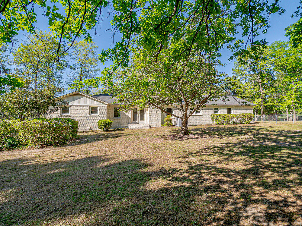 5900 Brookland Drive Sumter, SC 29154 - Photo 32 of 37