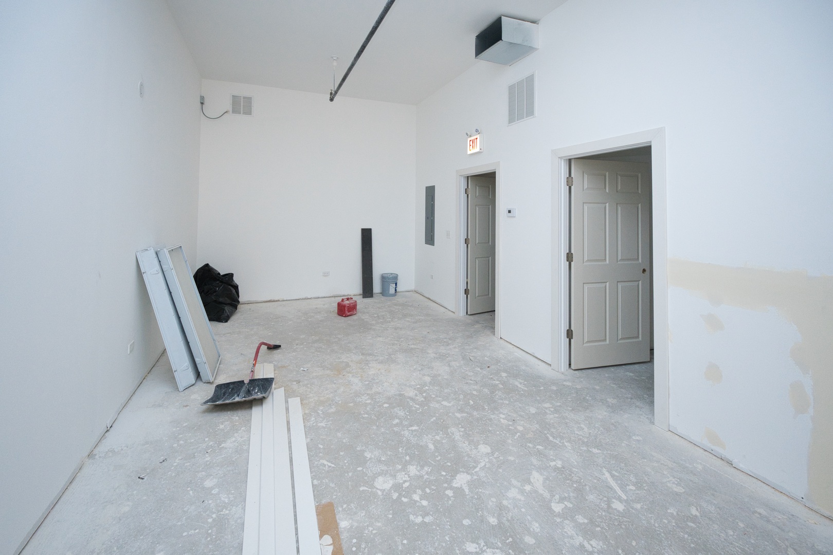 3122 South Morgan Street Chicago, IL 60608 - Photo 30 of 33 a view of workspace with windows