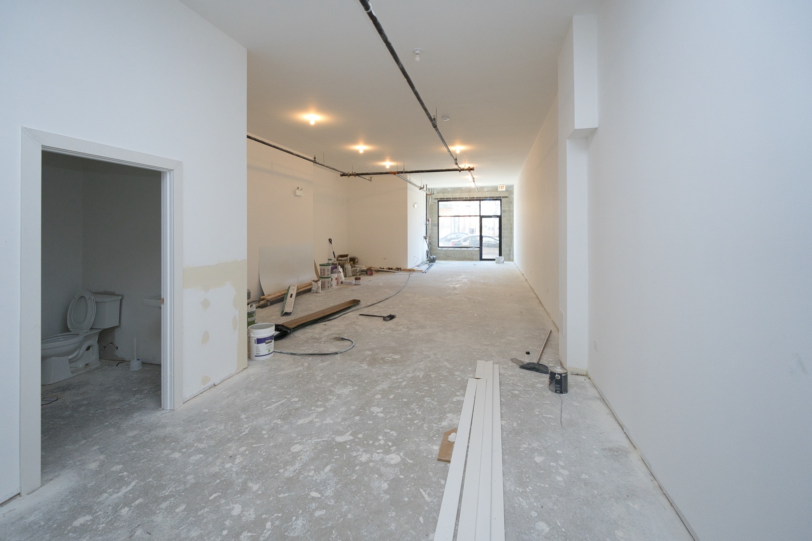 3122 South Morgan Street Chicago, IL 60608 - Photo 33 of 33 an empty room with windows