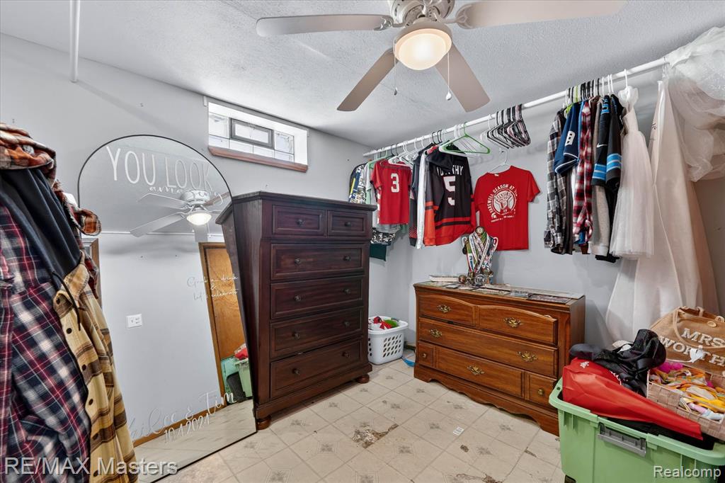 4643 Niagara Street Wayne, MI 48184 - Photo 24 of 34