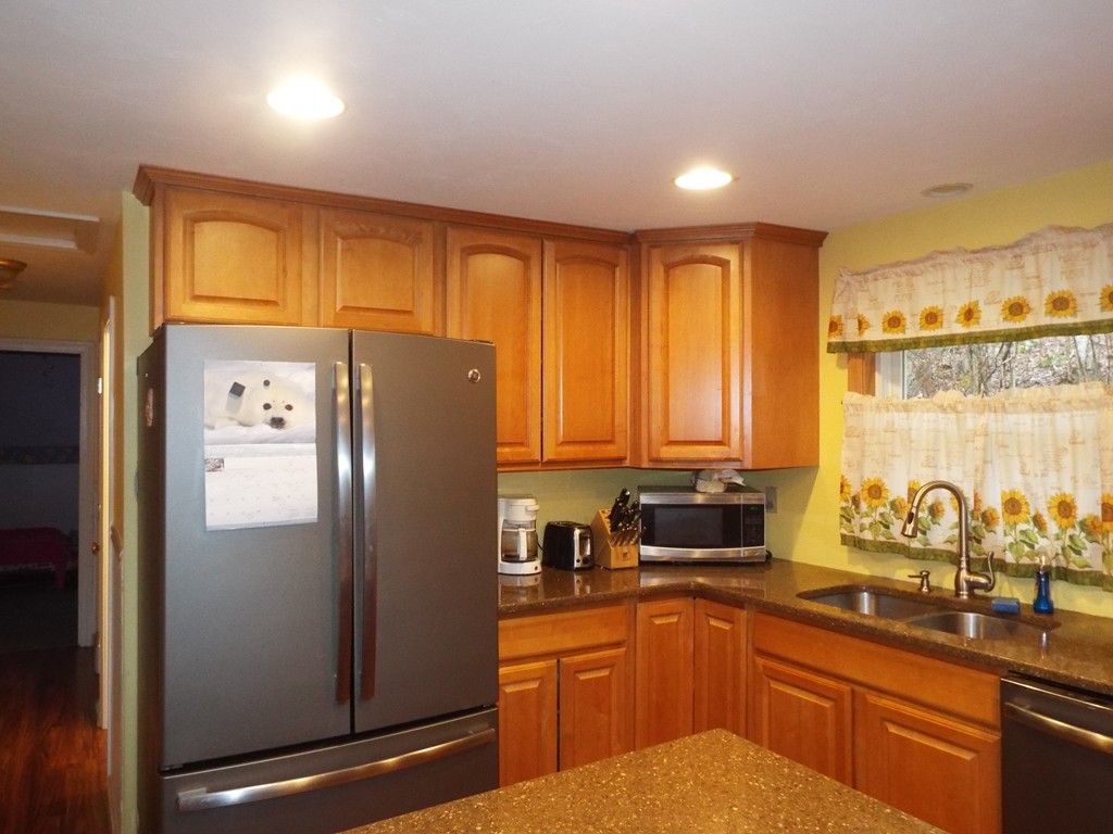 68 West Warren Road Ware, MA 01082 - Photo 8 of 21