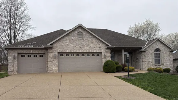 $454,700 | 8200 Whitetail Trail, Evansville, IN 47711