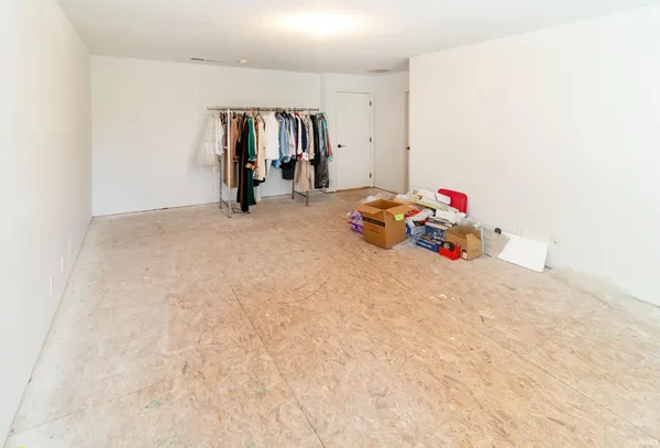 $454,700 | 8200 Whitetail Trail, Evansville, IN 47711