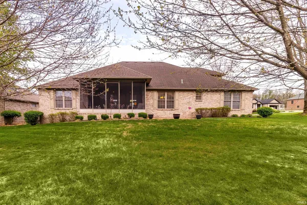 $454,700 | 8200 Whitetail Trail, Evansville, IN 47711