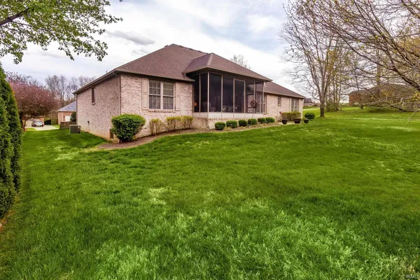 $454,700 | 8200 Whitetail Trail, Evansville, IN 47711