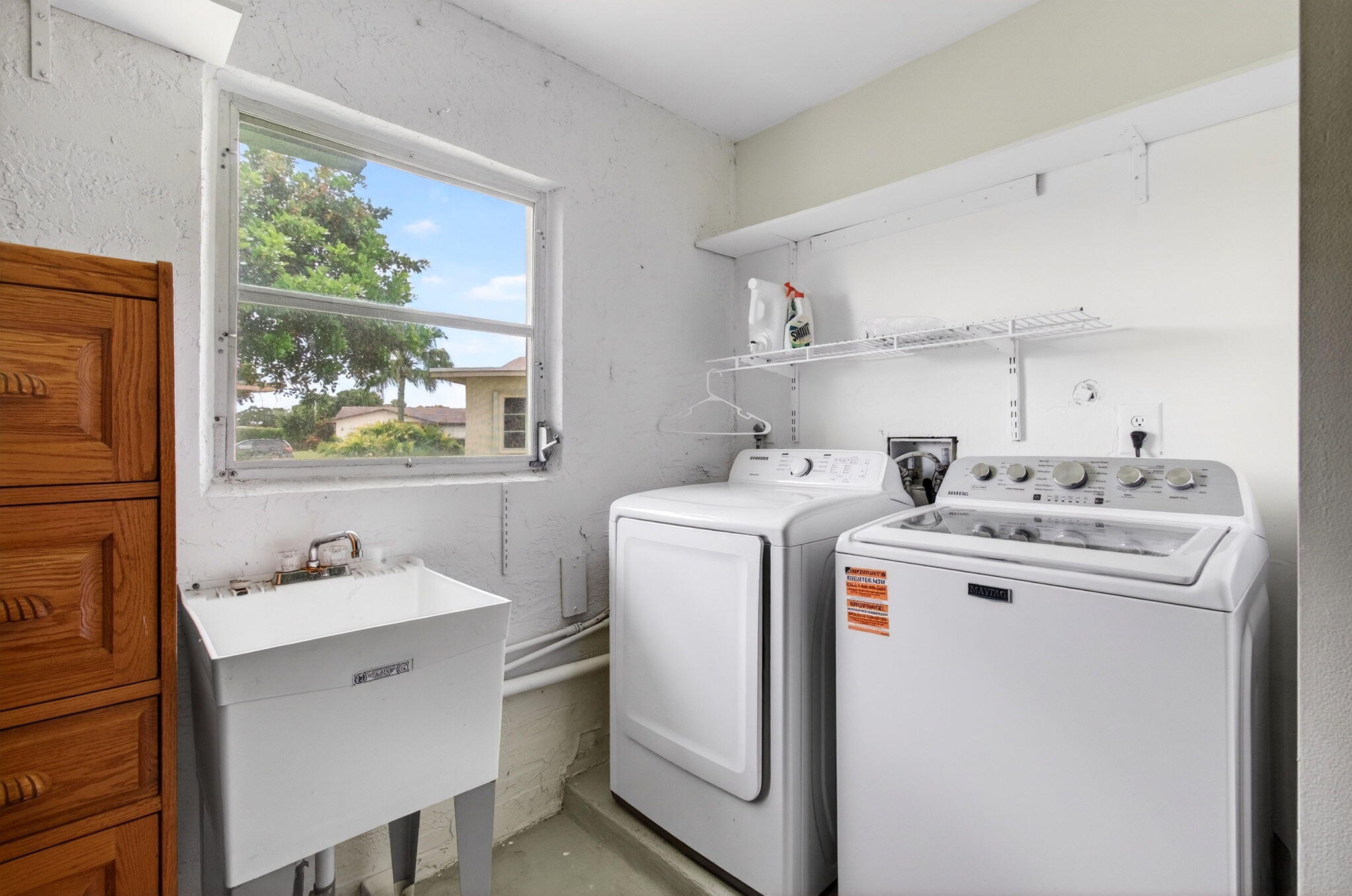 6038 Lasalle Road Delray Beach, FL 33484 - Photo 51 of 84 Laudry Area- Garage