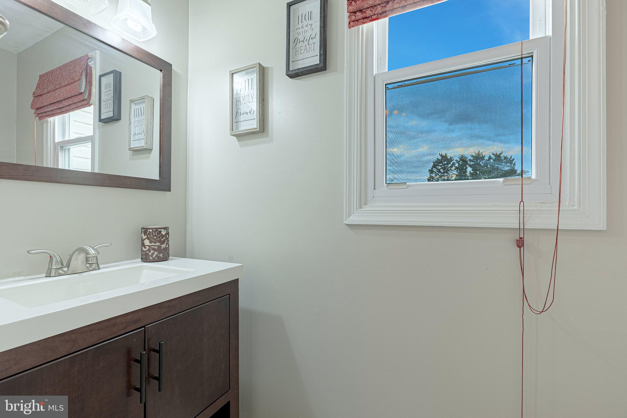341 Edgewood Road Linthicum Heights, MD 21090 - Photo 13 of 36 Main Level half bathroom