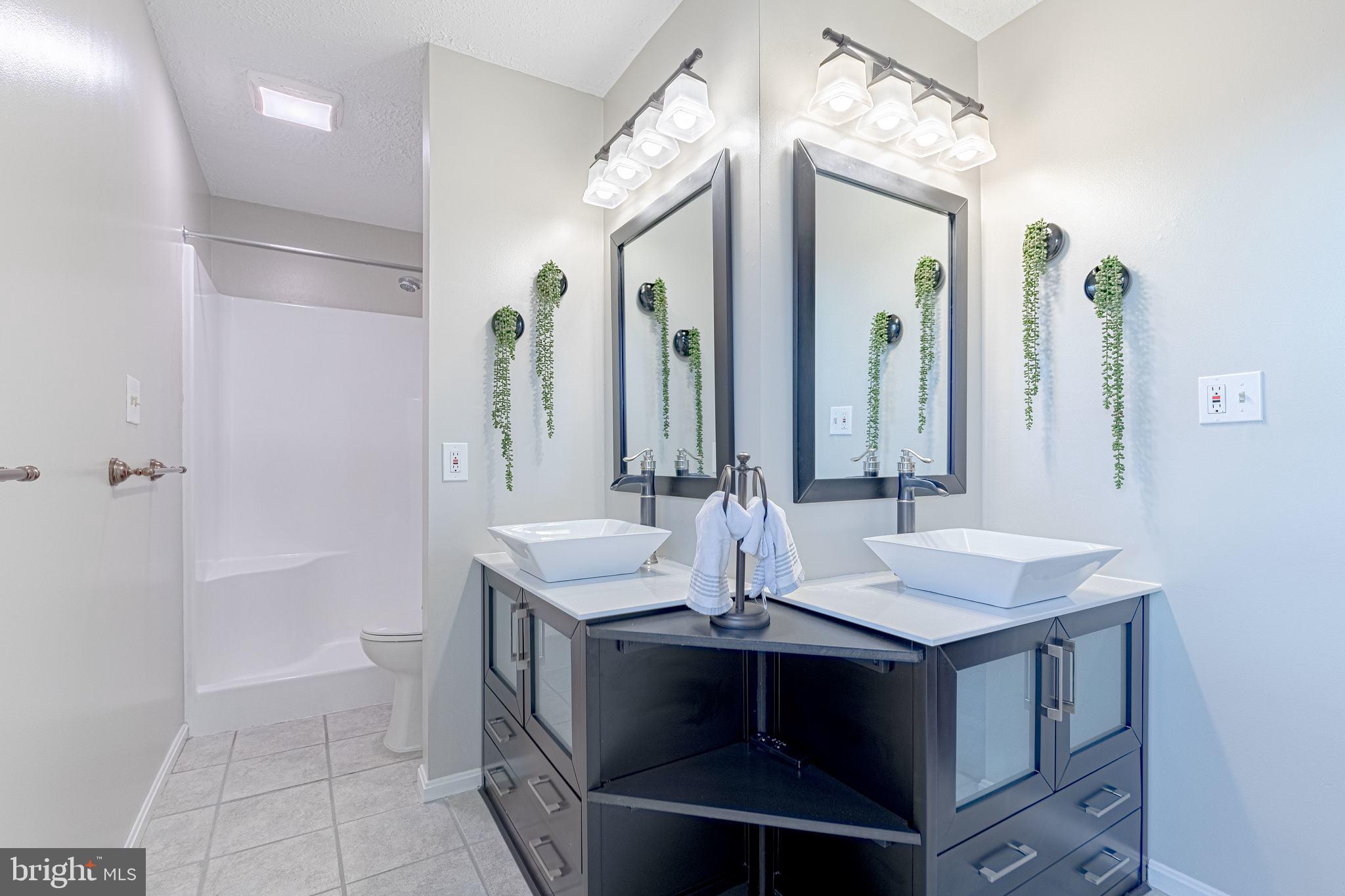 341 Edgewood Road Linthicum Heights, MD 21090 - Photo 31 of 36 master bathroom