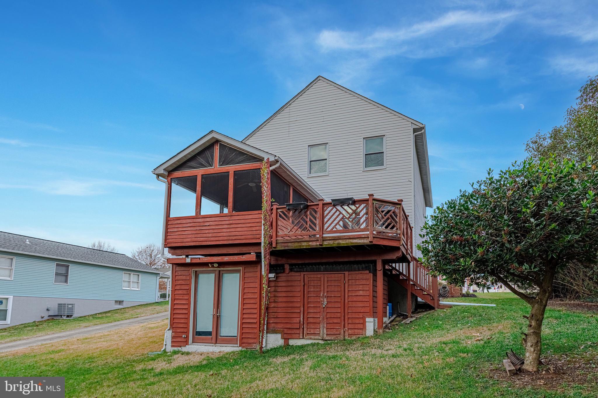 341 Edgewood Road Linthicum Heights, MD 21090 - Photo 4 of 36 Gallery Image 4