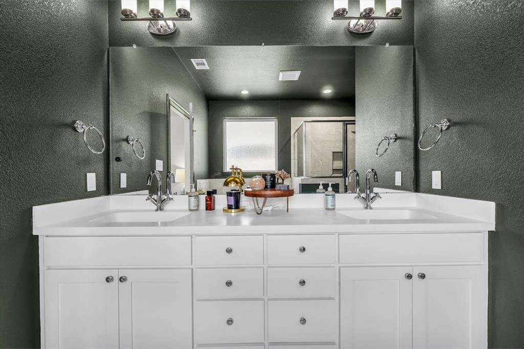 10405 Aquilla Trail Waco, TX 76708 - Photo 20 of 37