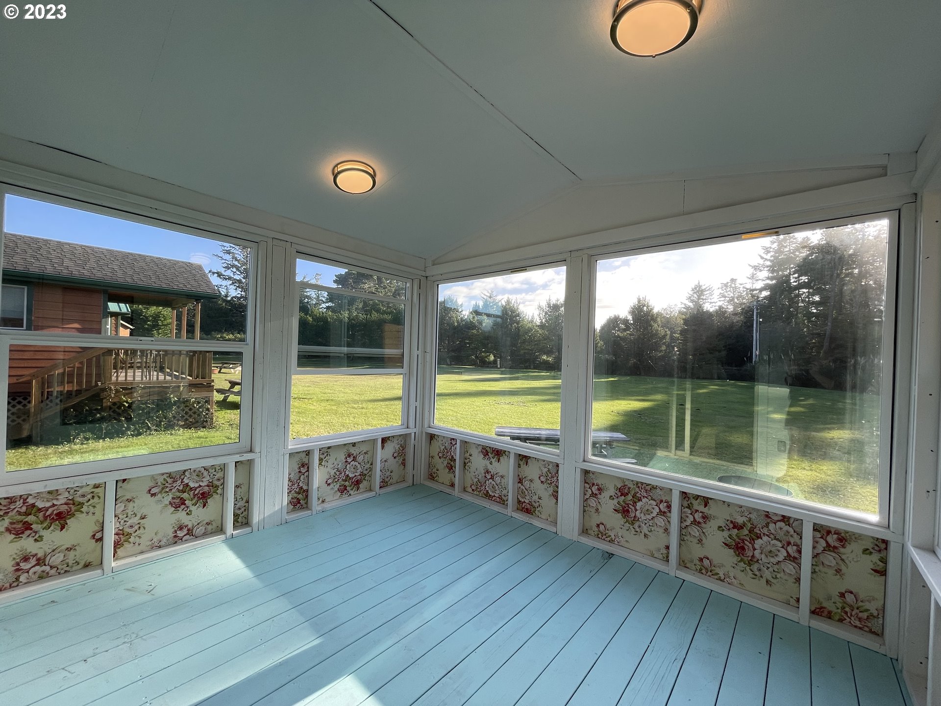 53877 Beach Loop Road, Unit 5 Bandon, OR 97411 - Photo 16 of 25 Gallery Image 16