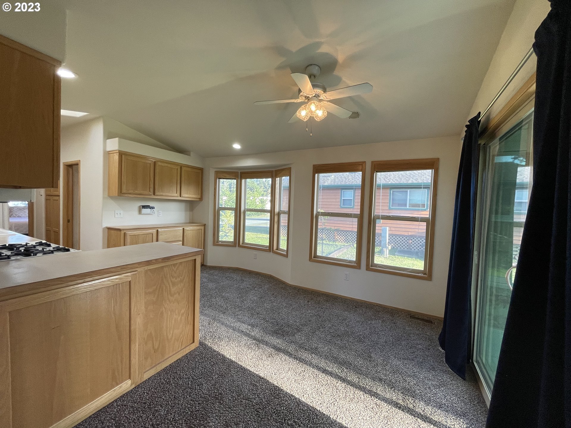53877 Beach Loop Road, Unit 5 Bandon, OR 97411 - Photo 4 of 25 Gallery Image 4