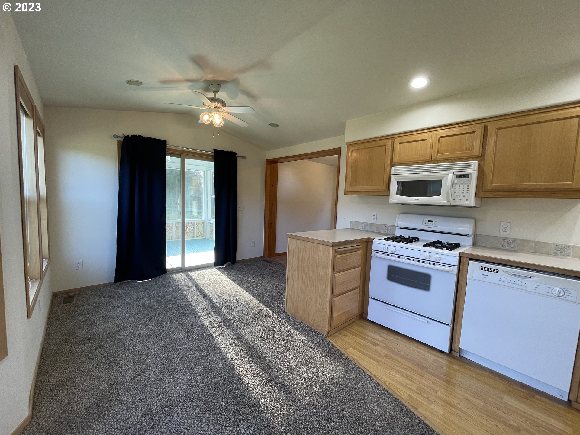 53877 Beach Loop Road, Unit 5 Bandon, OR 97411 - Photo 8 of 25 Gallery Image 8