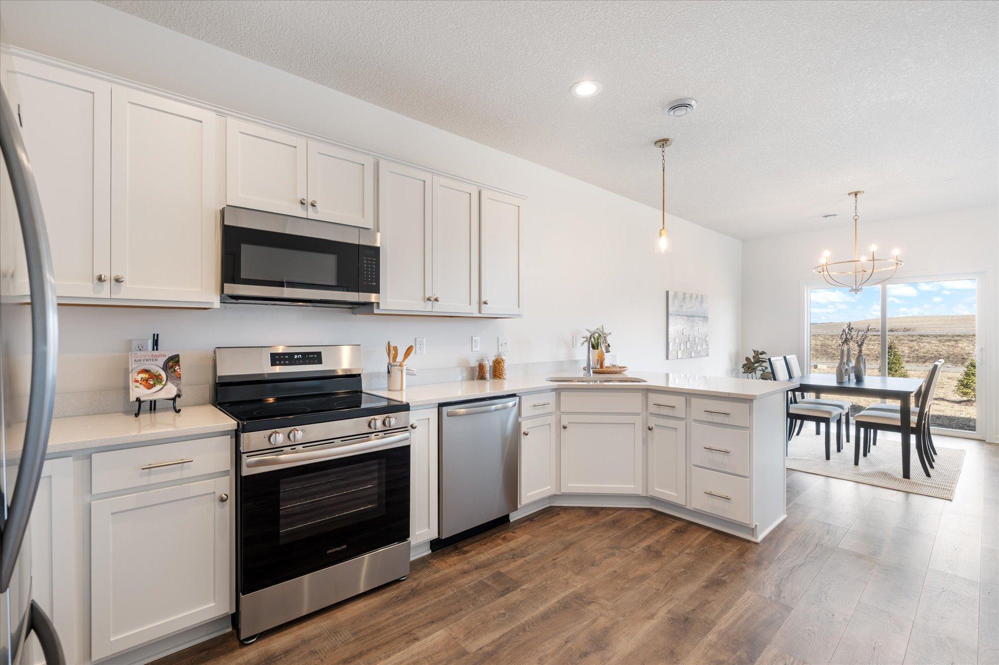 6700 Jorgensen Avenue South Cottage Grove, MN 55016 - Photo 19 of 40