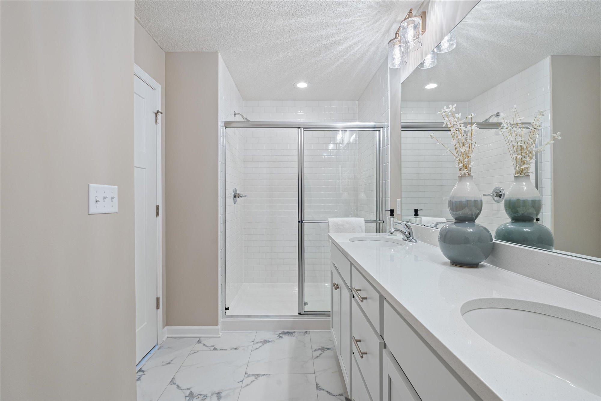 6700 Jorgensen Avenue South Cottage Grove, MN 55016 - Photo 32 of 40