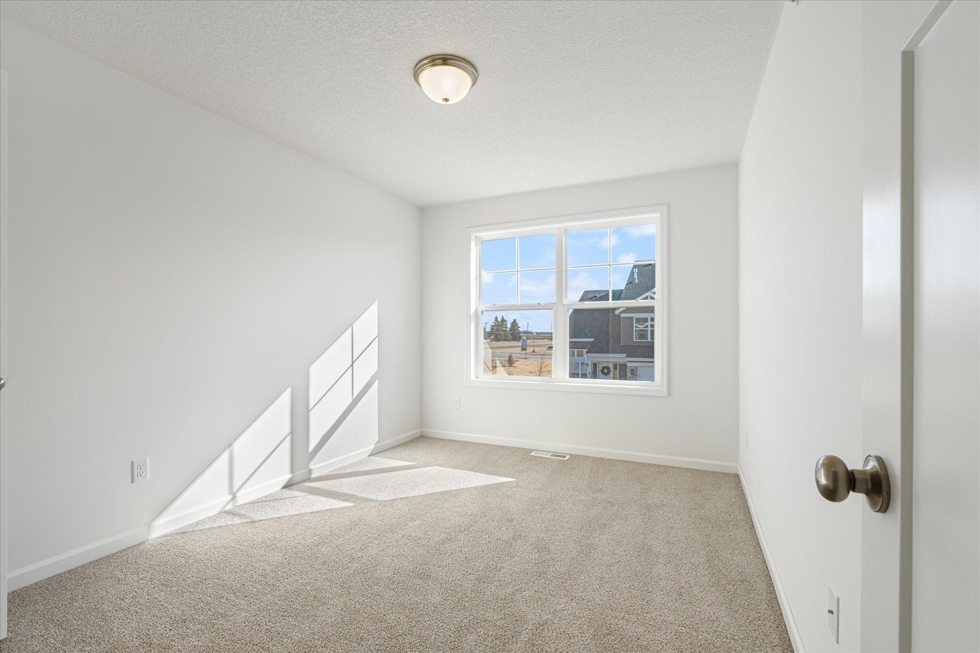 6700 Jorgensen Avenue South Cottage Grove, MN 55016 - Photo 38 of 40