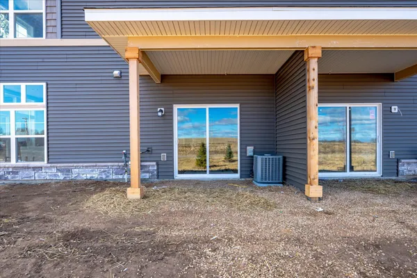$374,900 | 6700 Jorgensen Avenue South, Cottage Grove, MN 55016
