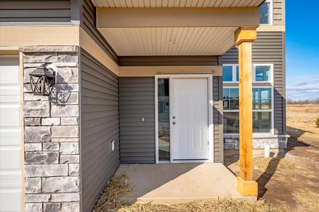 $374,900 | 6700 Jorgensen Avenue South, Cottage Grove, MN 55016