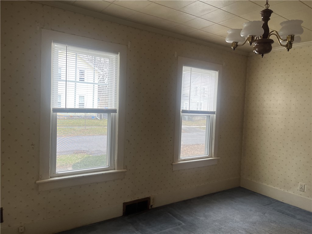 26 Hannahs Terrace Rochester, NY 14612 - Photo 11 of 30