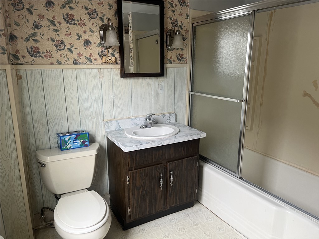 26 Hannahs Terrace Rochester, NY 14612 - Photo 19 of 30