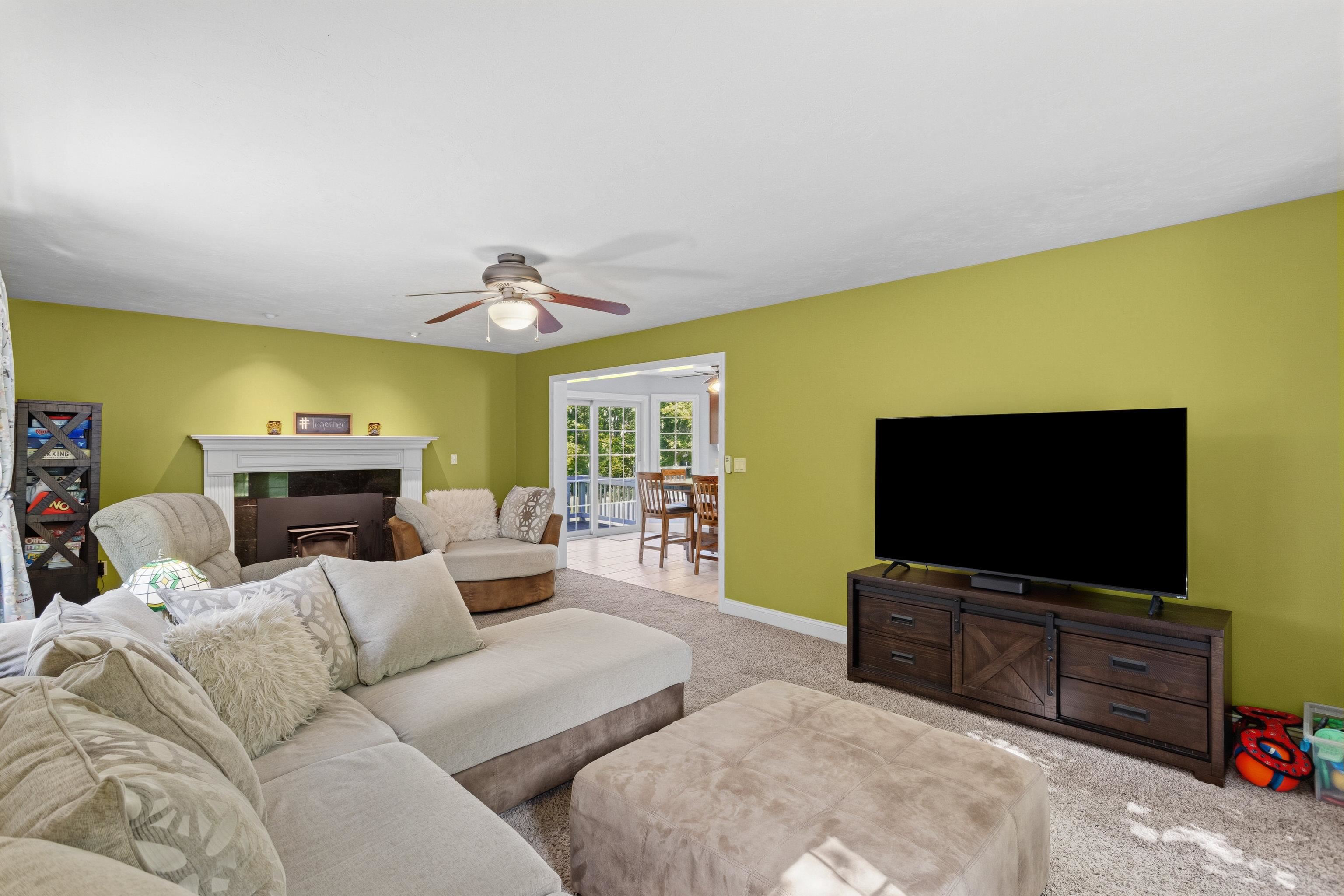 17 Stanley Pond Drive Rochester, NH 03839 - Photo 5 of 59