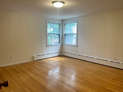 $2,800 | 373 Winthrop Street, Unit 2, Winthrop, MA 02152