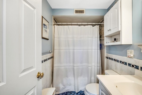 27 Hodge Road Arlington, MA 02474 - Photo 25 of 30