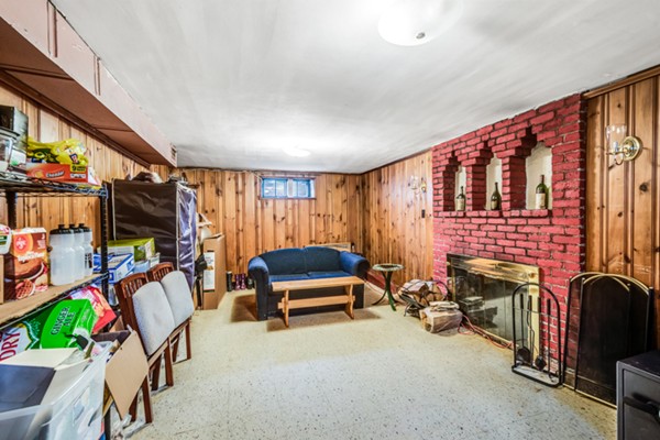 27 Hodge Road Arlington, MA 02474 - Photo 26 of 30
