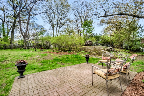 27 Hodge Road Arlington, MA 02474 - Photo 27 of 30