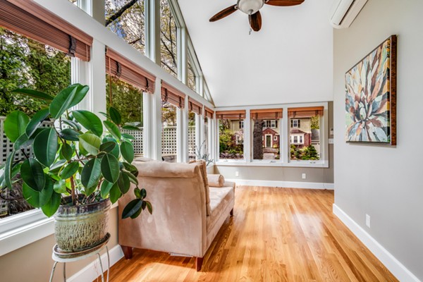 27 Hodge Road Arlington, MA 02474 - Photo 8 of 30