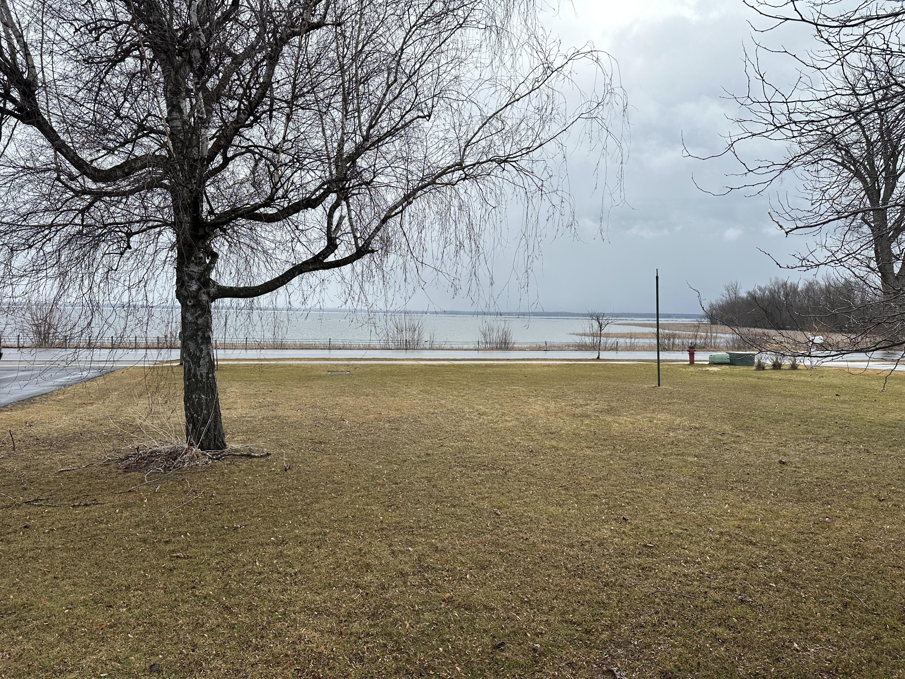 328 Lake Street Rouses Point, NY 12979 - Photo 6 of 51 Gallery Image 6